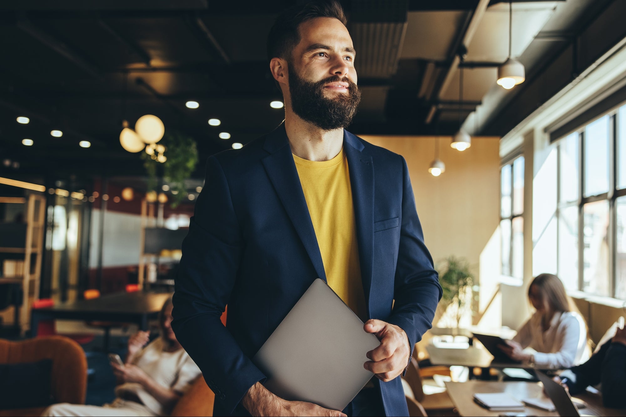 This Is the 1 Word You Need to Remember When You're 'Breaking Up' With Your Job