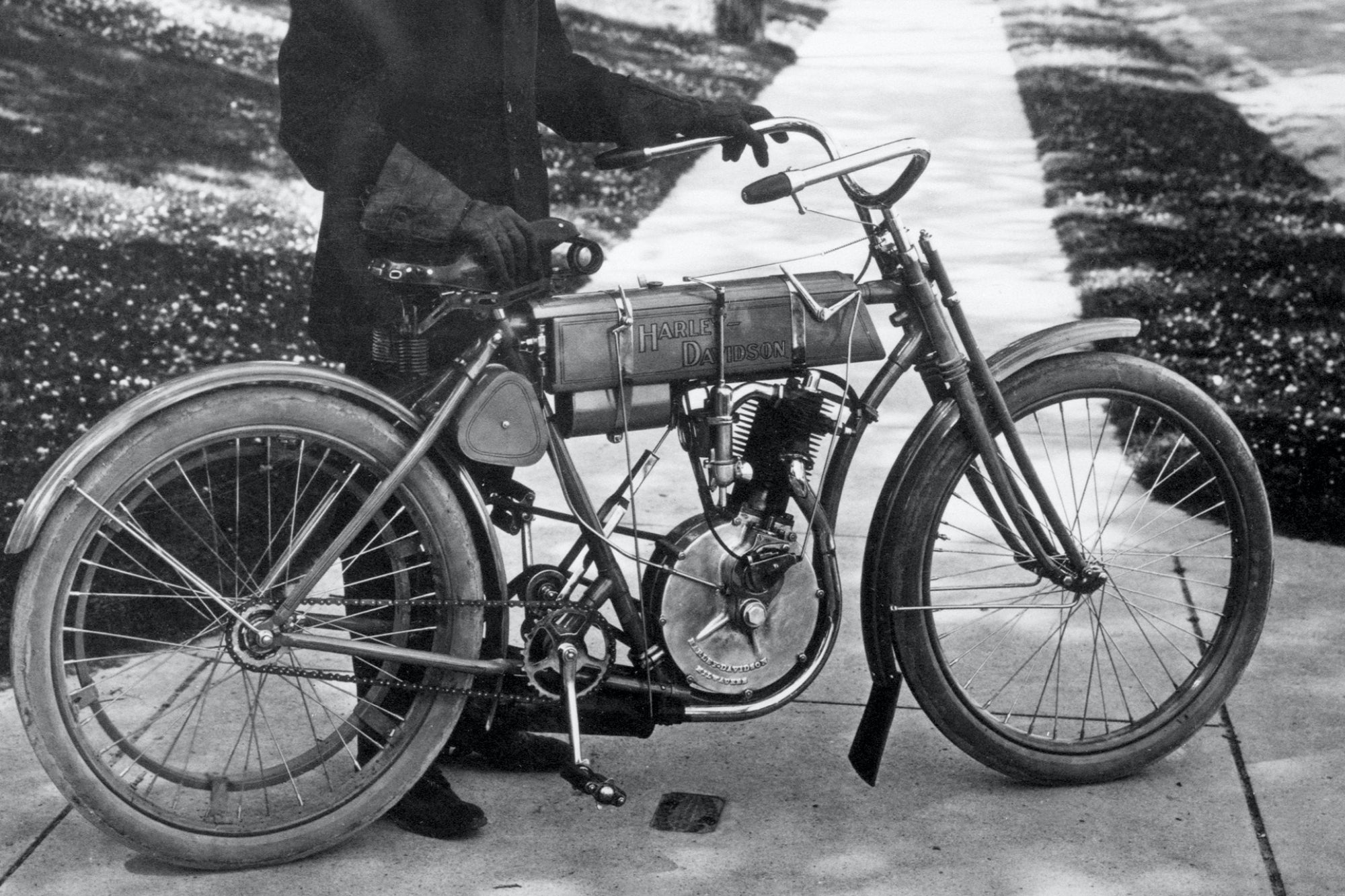 Motorcycle Found in Barn Sells at Auction for $935,000