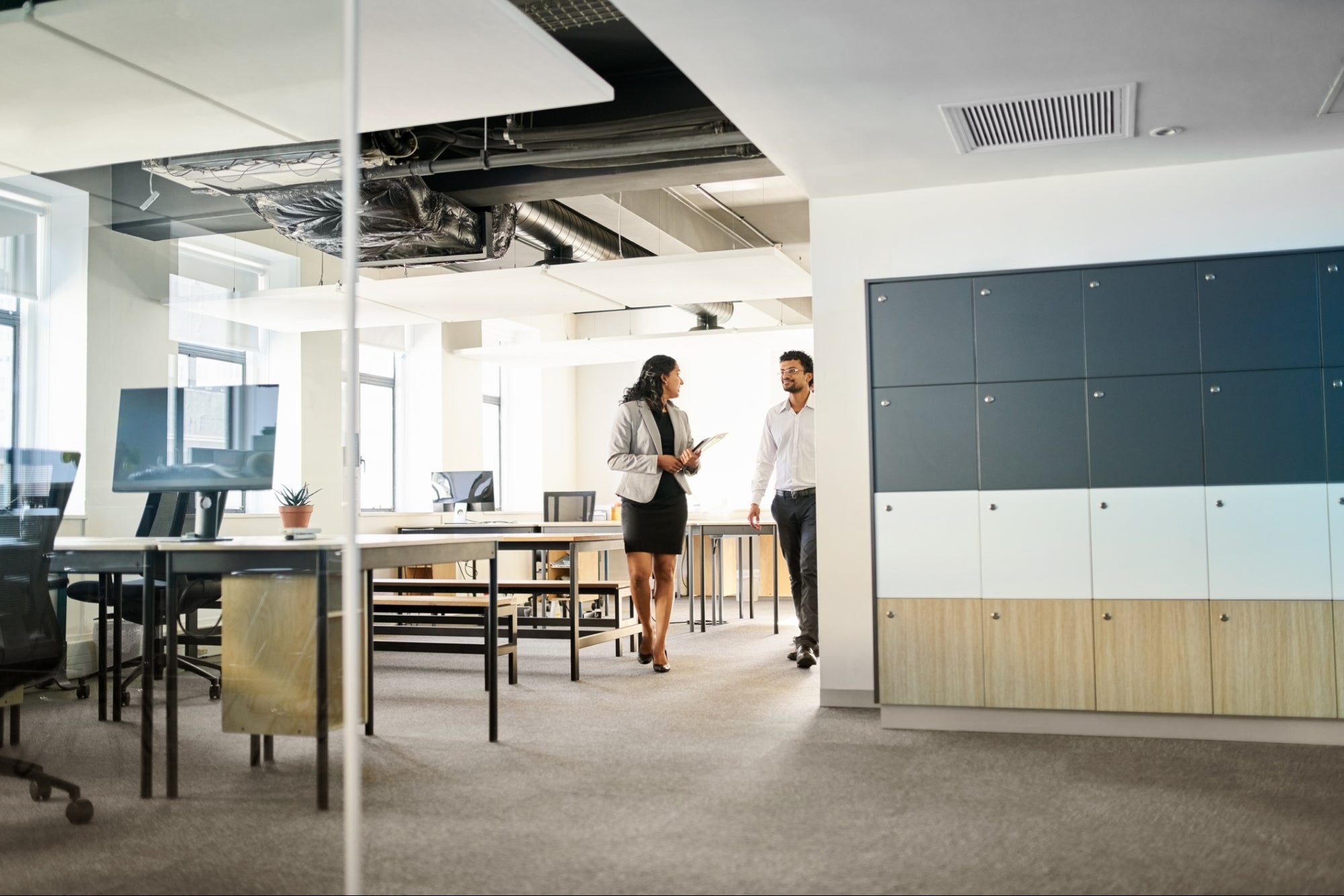 Looking for a New Office for Your Team in 2023? Here's What to Take into Account.