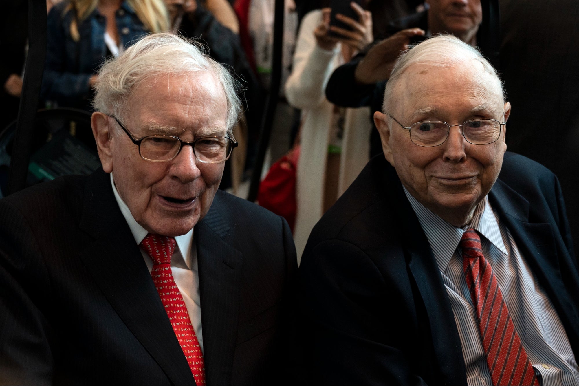 Warren Buffett and Partner Charlie Munger Reveal Their Best Business Advice For 2023