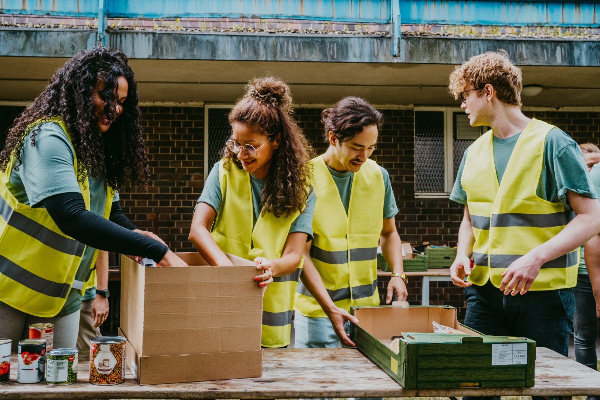 6 Ways Your Company Will Benefit From Better Community Involvement