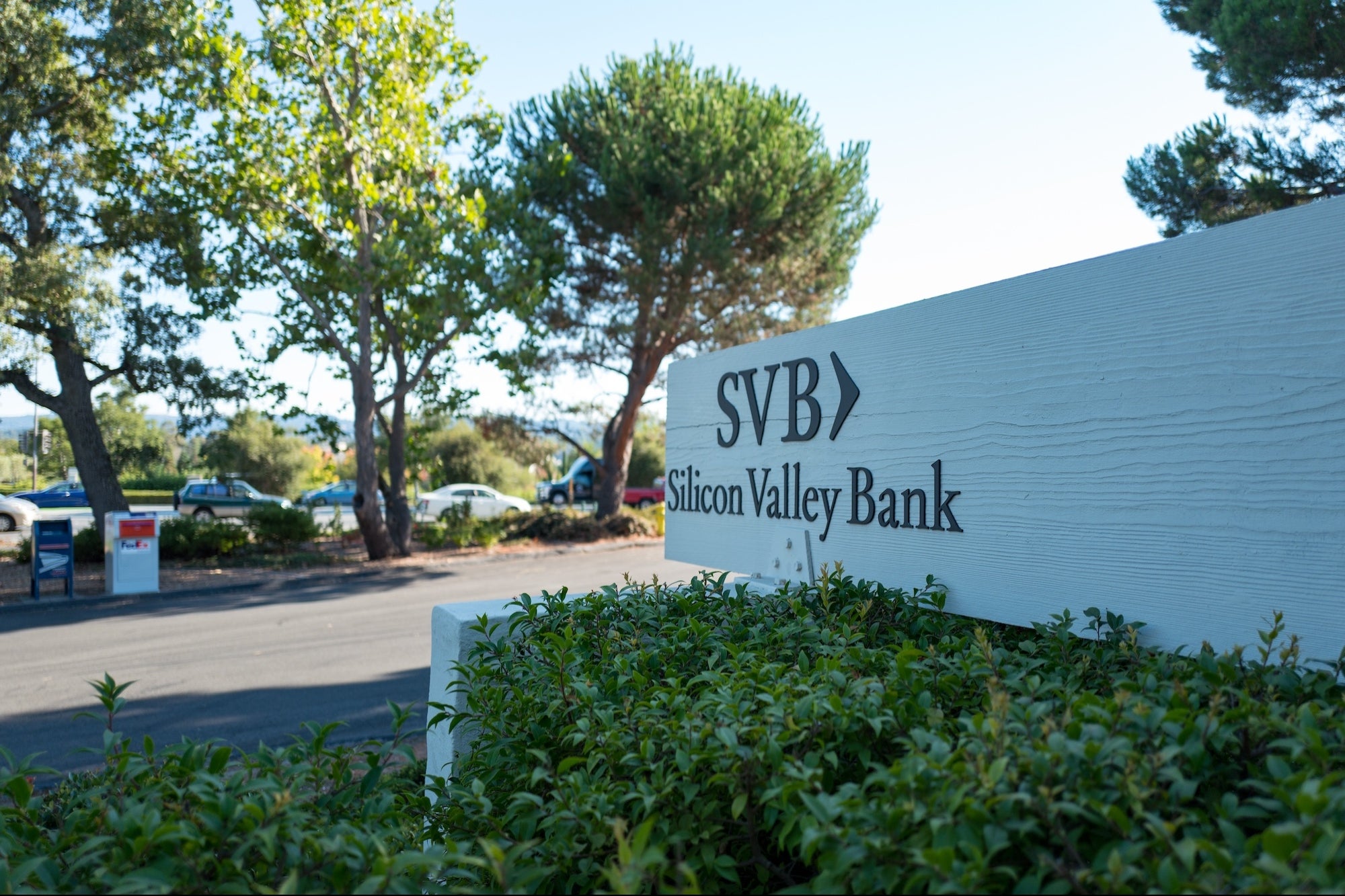 'Everyone Is Freaking Out.' What's Going On With Silicon Valley Bank? Federal Government Takes Control.