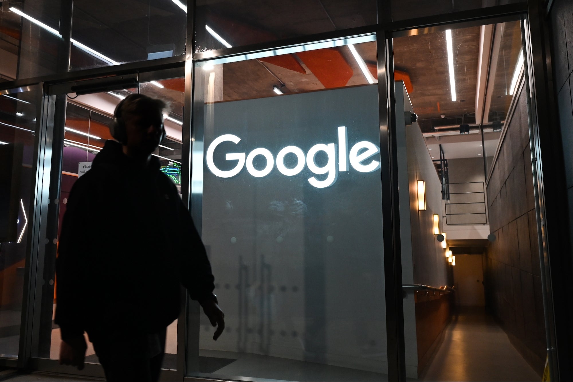 Laid-Off Googlers Reportedly Won't Get Paid for Previously Approved Parental Leaves — And They're Trying To Do Something About It