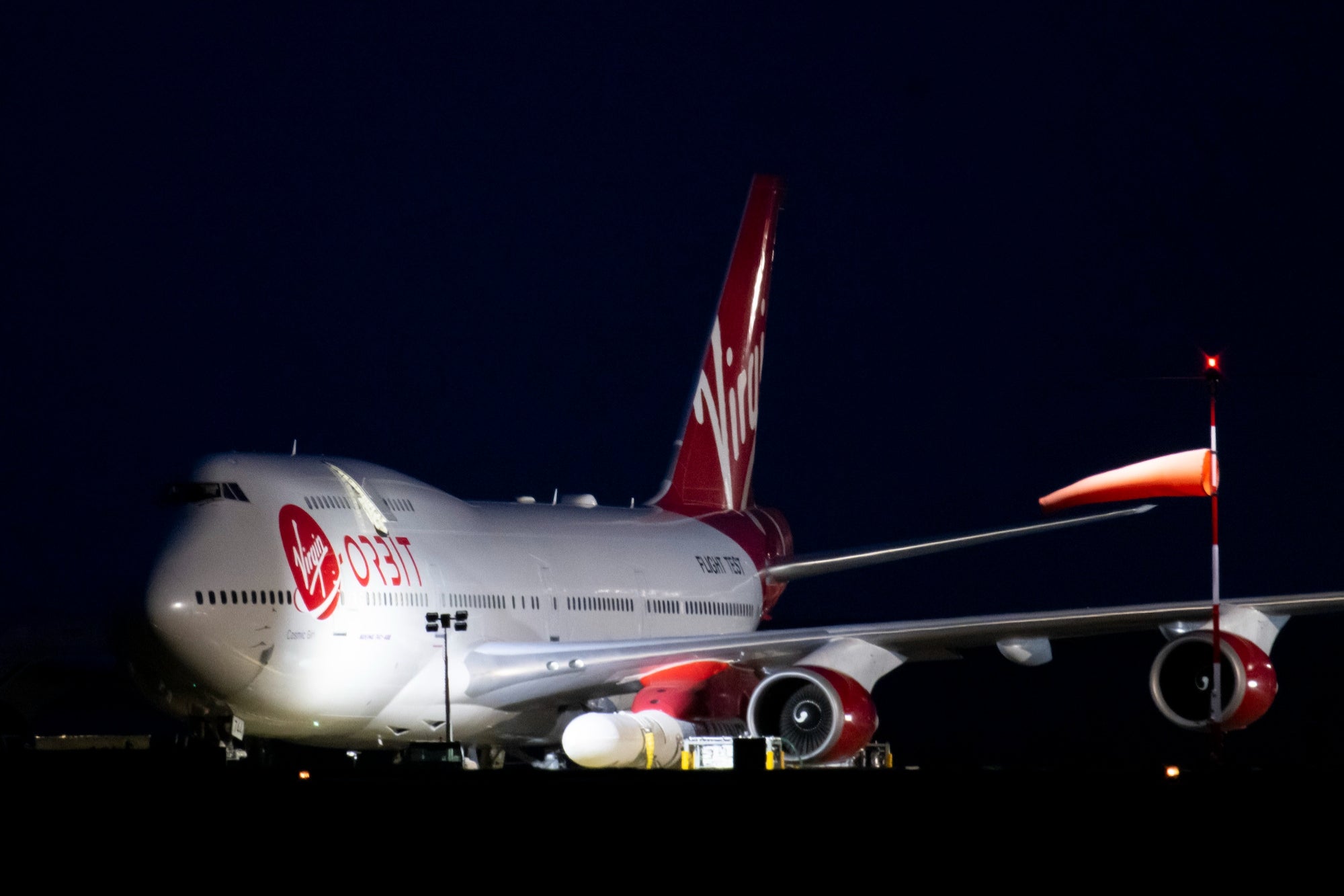 Virgin Orbit Slashing 90% of Workforce, On Pause For 'Foreseeable Future'