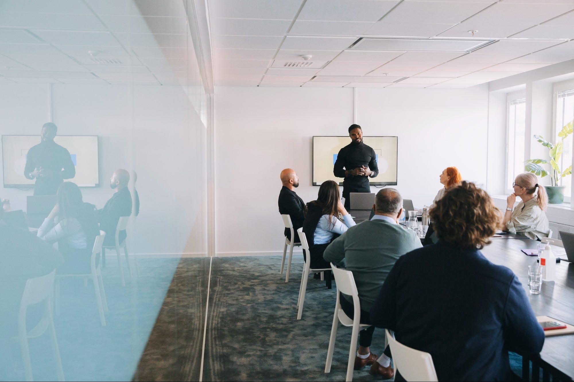 Does Your Company Need Identity Security Training? Here's How To Keep Everyone's Data Safe.