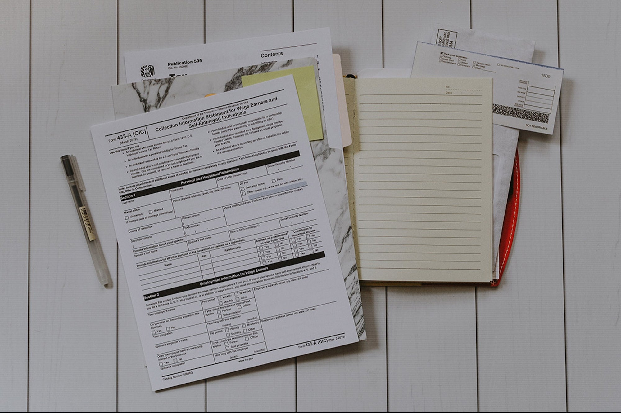 Let Robots Help You With Your Taxes For Just $17 This Year With This App