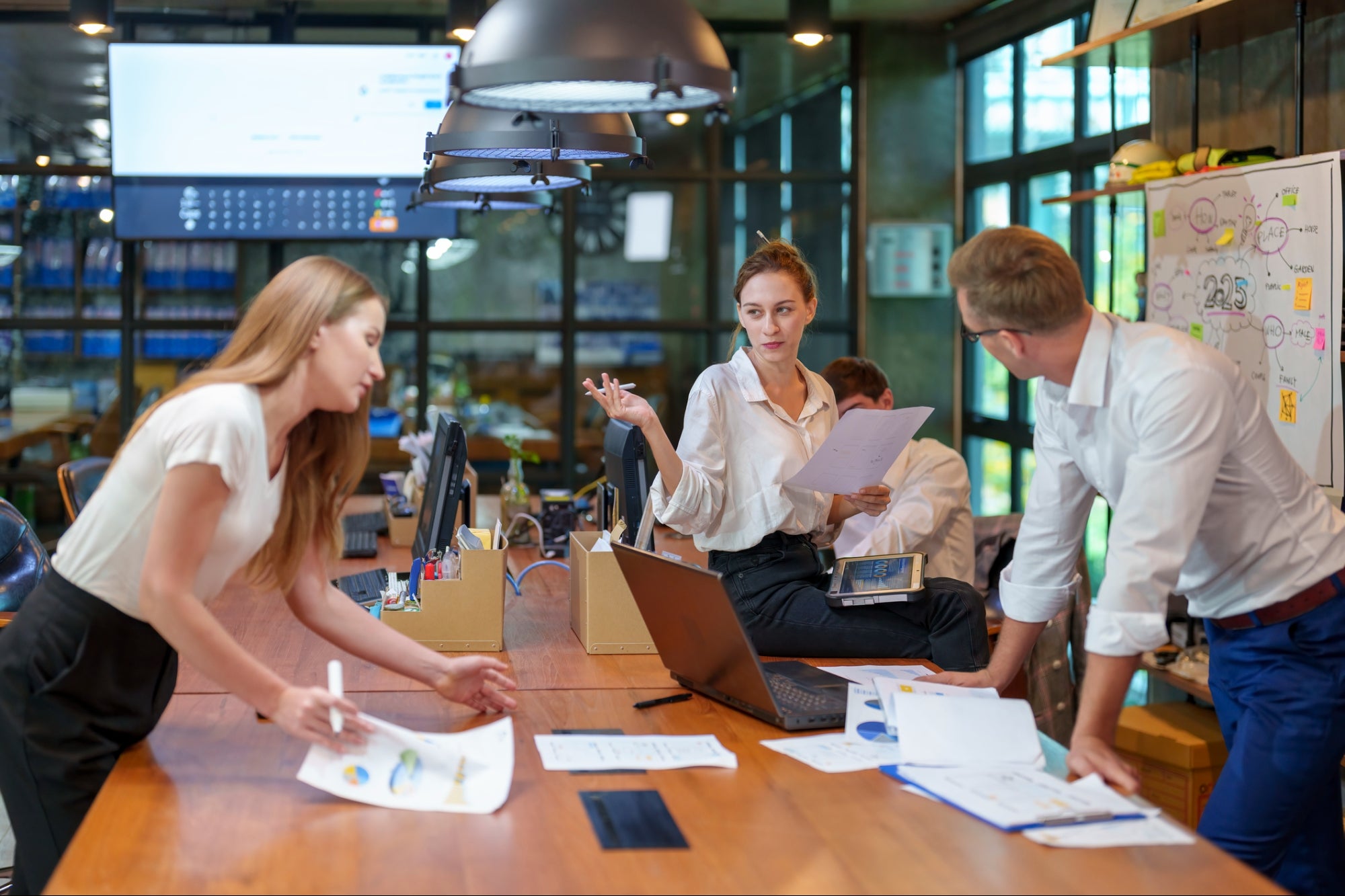 6 Transformative Methods for Boosting Workplace Efficiency