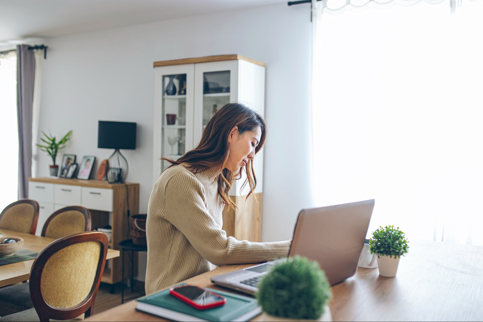 Is AI a Threat to Remote Work? Here's How to Understand the Challenges and Opportunities of AI in Business