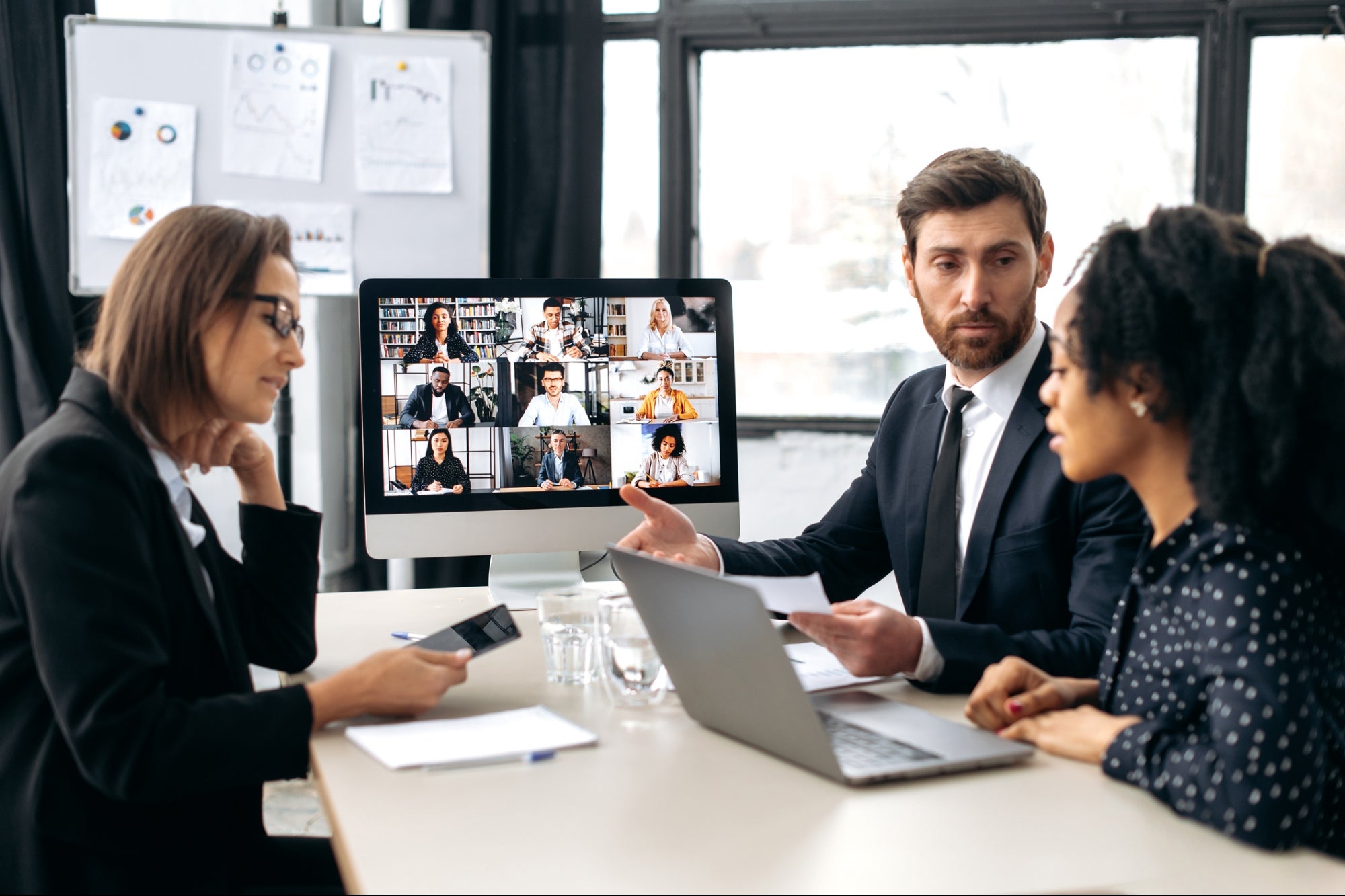 Hybrid Work Is the Answer If You Want to Help Both Your Employees and the Planet. Here's Why.