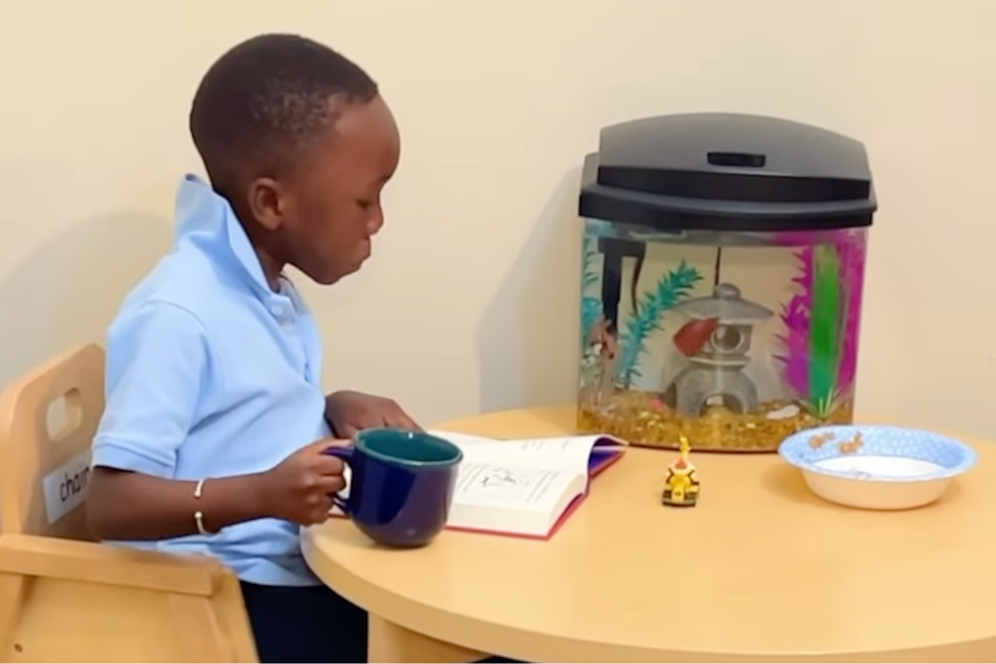 Internet Enamored With 6-Year-Old Who Has A Full Morning Routine Before School: 'He Looks Like A Real Scholar'