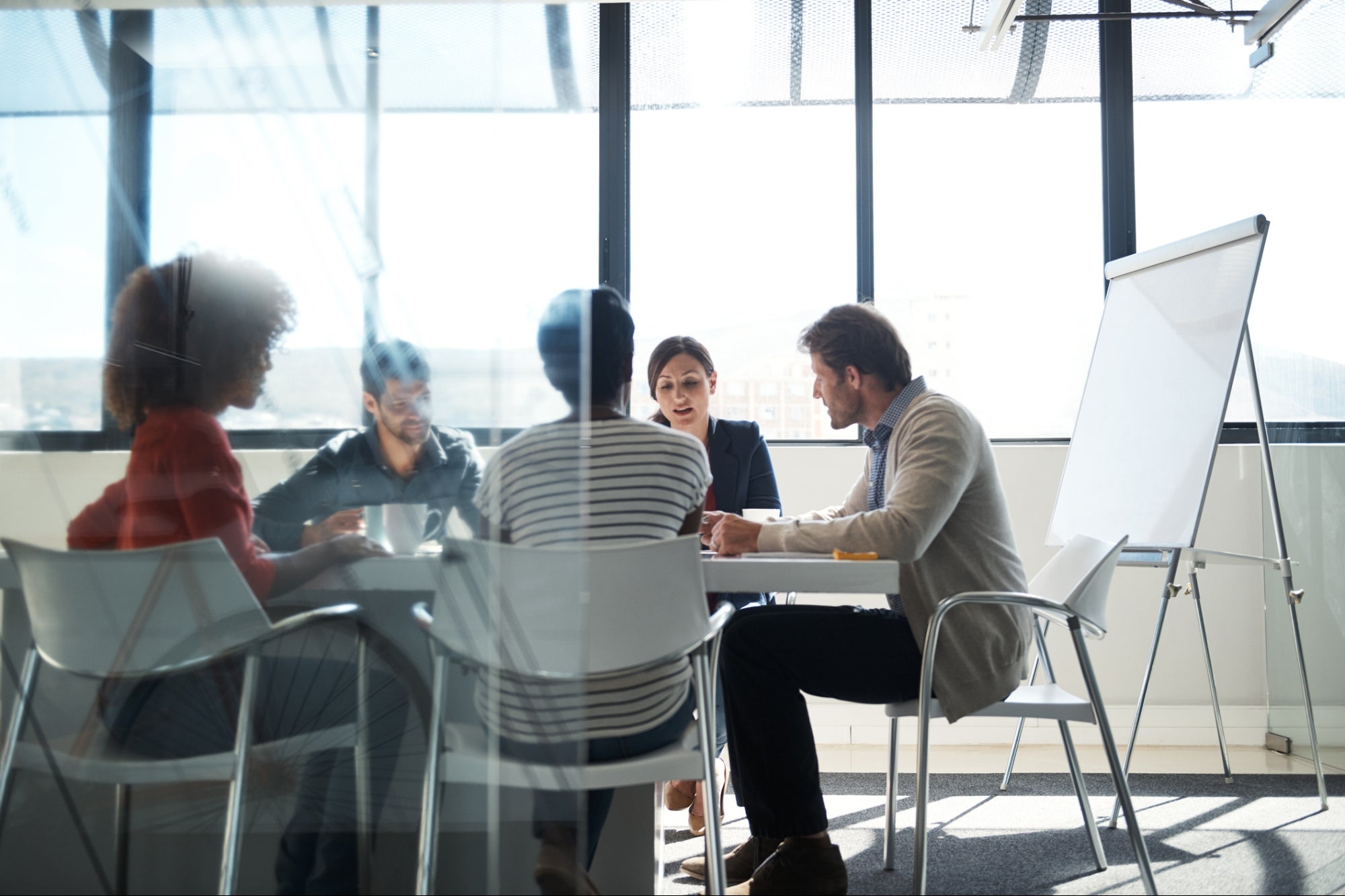 How to Effectively Communicate a Pivot in Your Business (and Why It's Important)