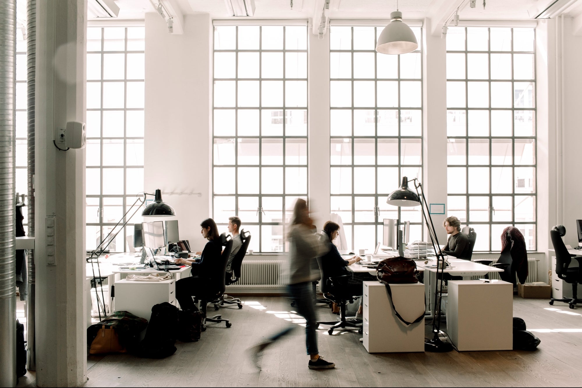 Are Employees Truly More Ethical in the Office? A Behavioral Economist Debunks This Deeply Rooted Belief.