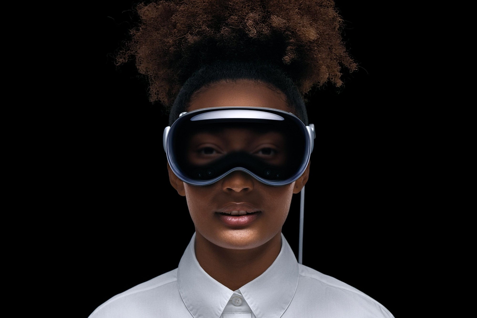 The Apple Vision Pro Will Revolutionize Remote Work — Just Not for Apple Employees. Here's Why.