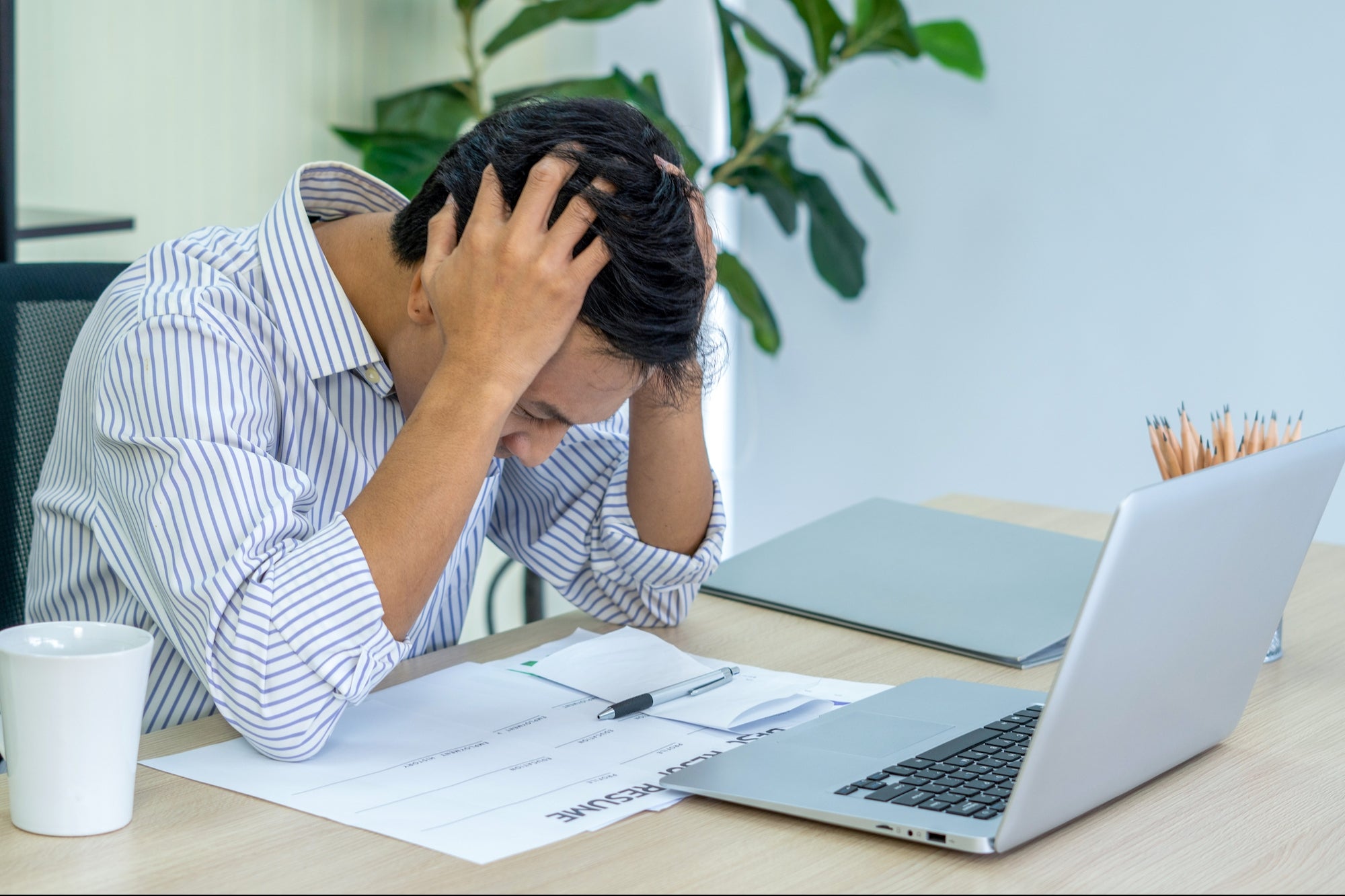 Quiet Quitting Preceded Another Insidious Workplace Issue That's Unfolding Right Now, Survey Reveals