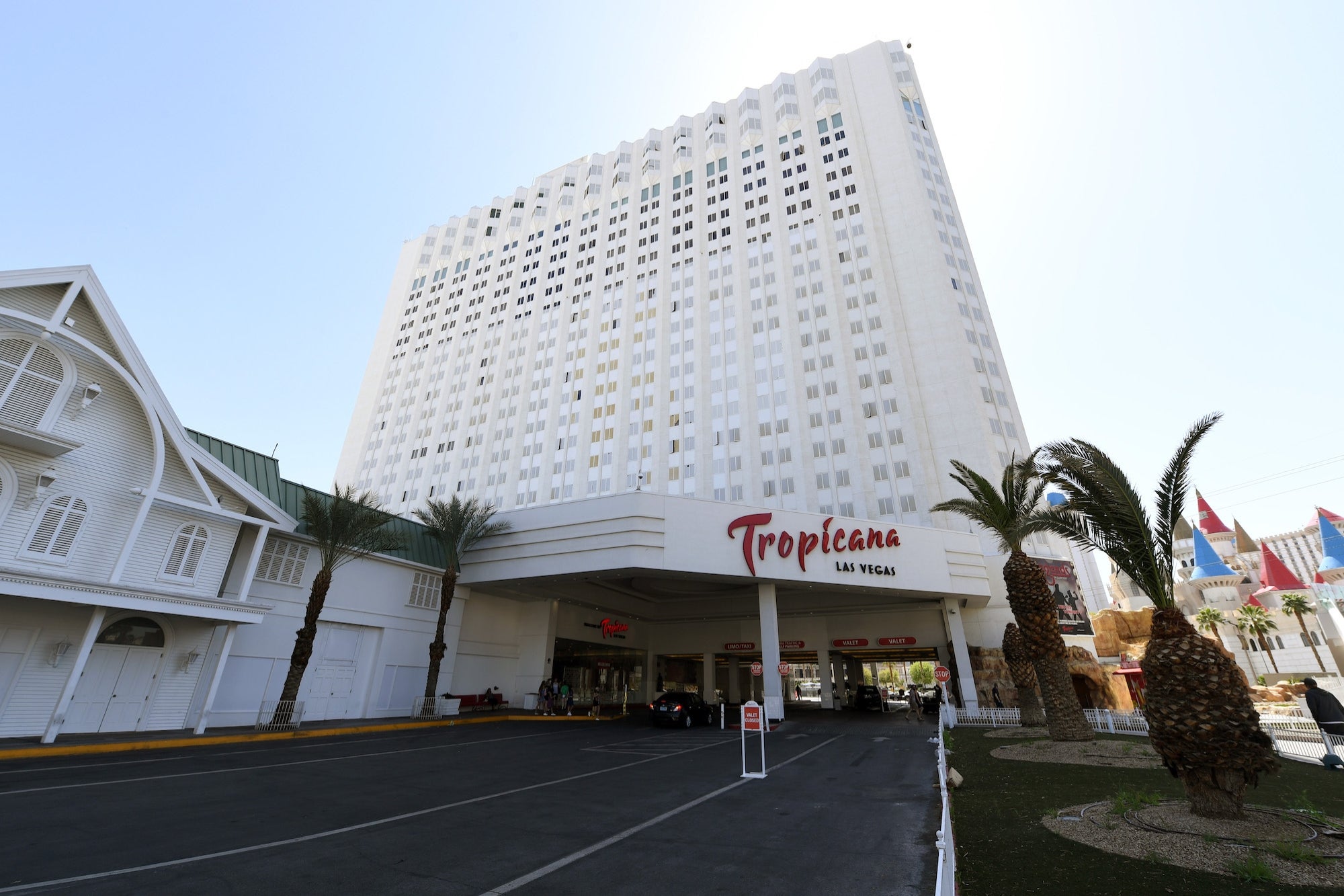Iconic Las Vegas Hotel Set to Be Demolished to Build New $1.5 Billion Baseball Stadium