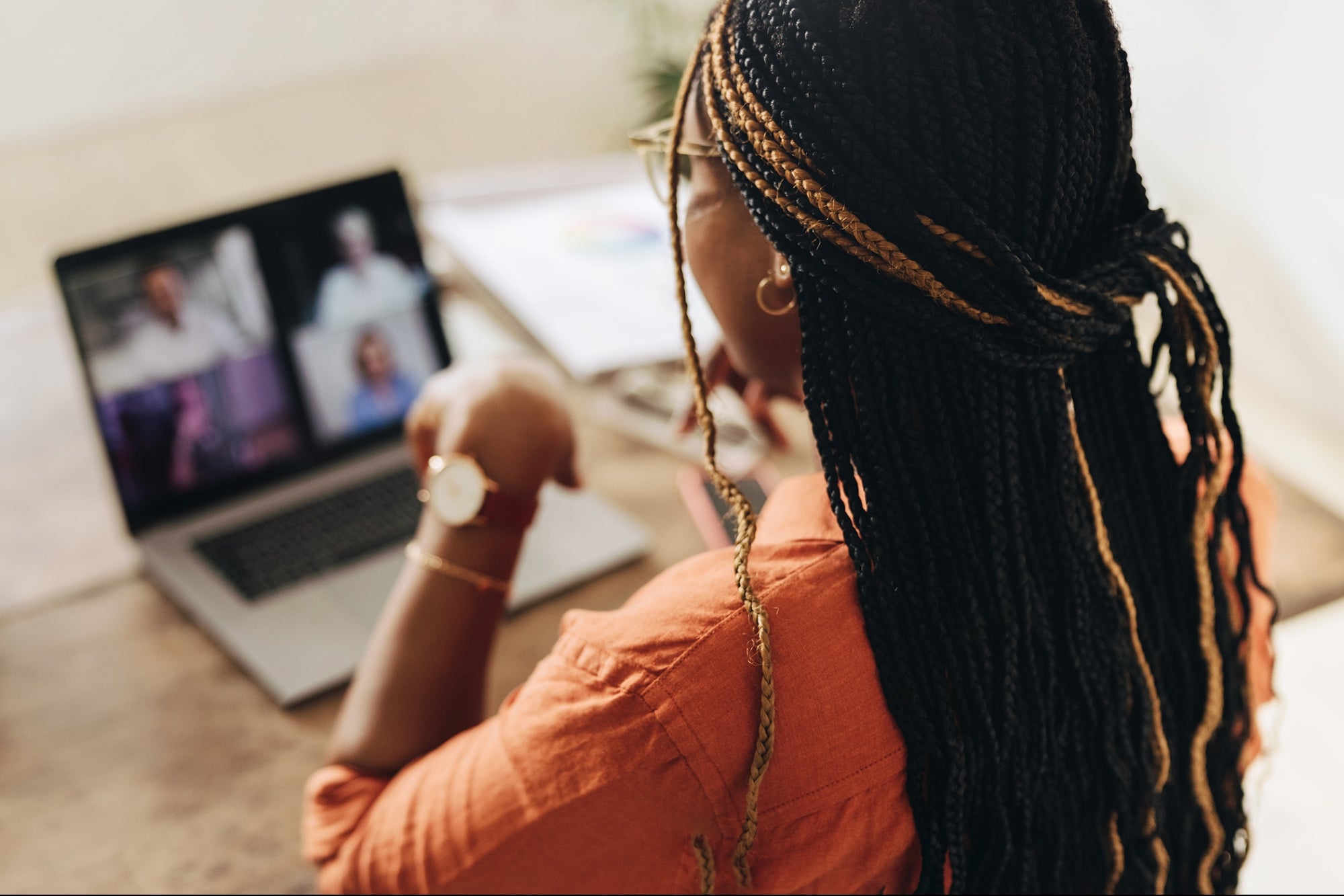 4 Crucial Ways to Revamp Your Remote Sales