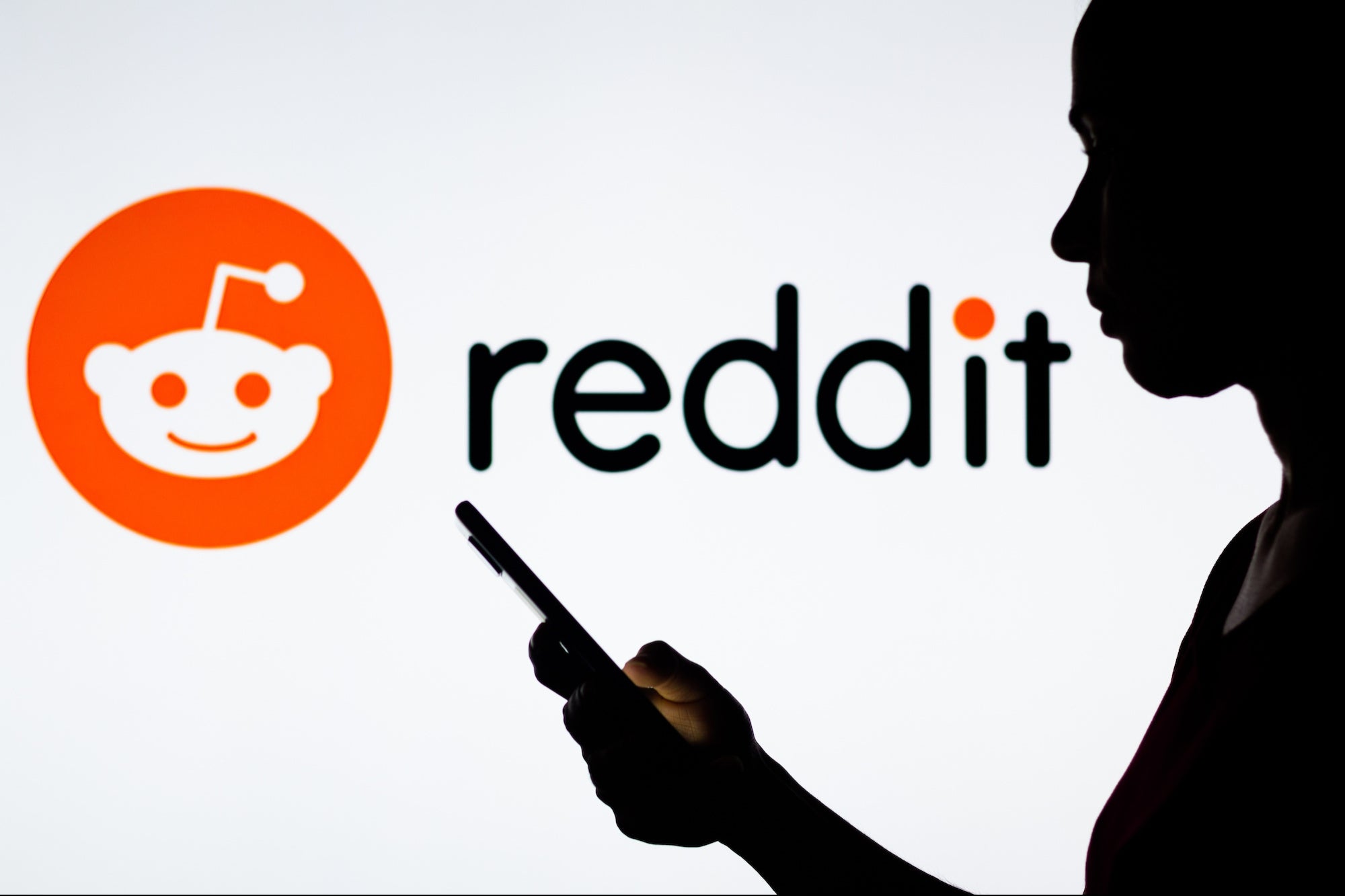 Reddit Users Are at War With Their Own CEO. Here's Why Thousands of Subreddits Are Going Dark.