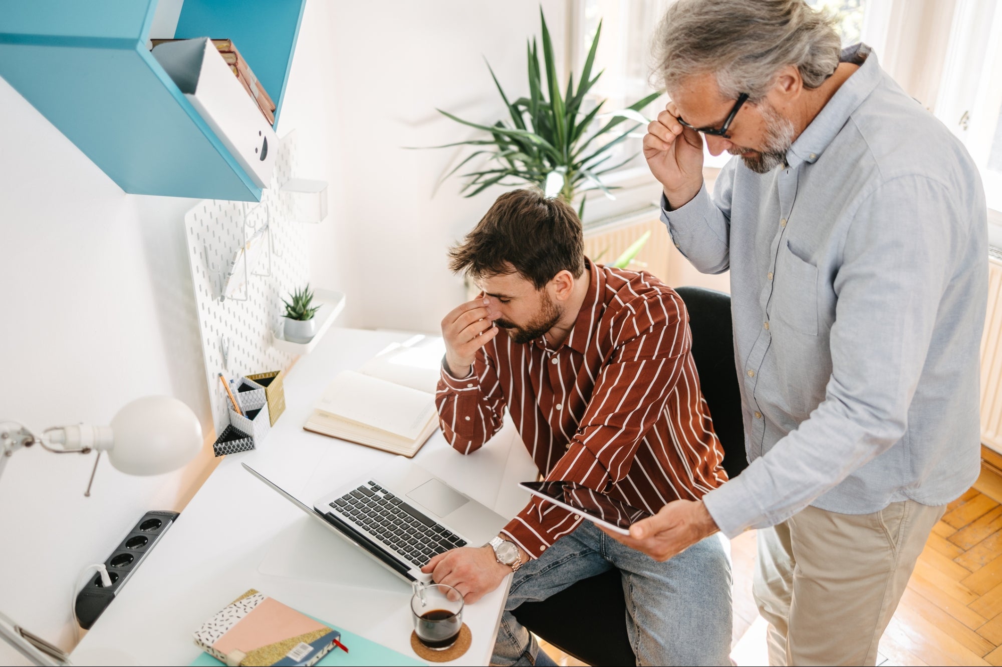How Micromanaging Your Creative Team Leads to Mediocrity — and Why Leaders Must Learn to Let Go