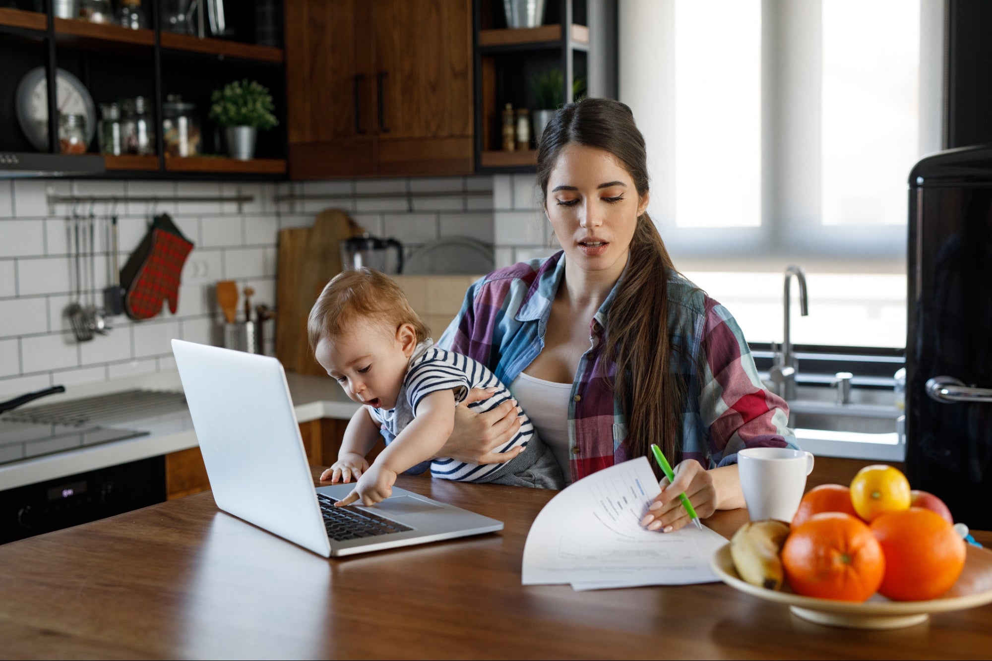 How to Balance Entrepreneurship and Parenthood Without Losing Your Cool