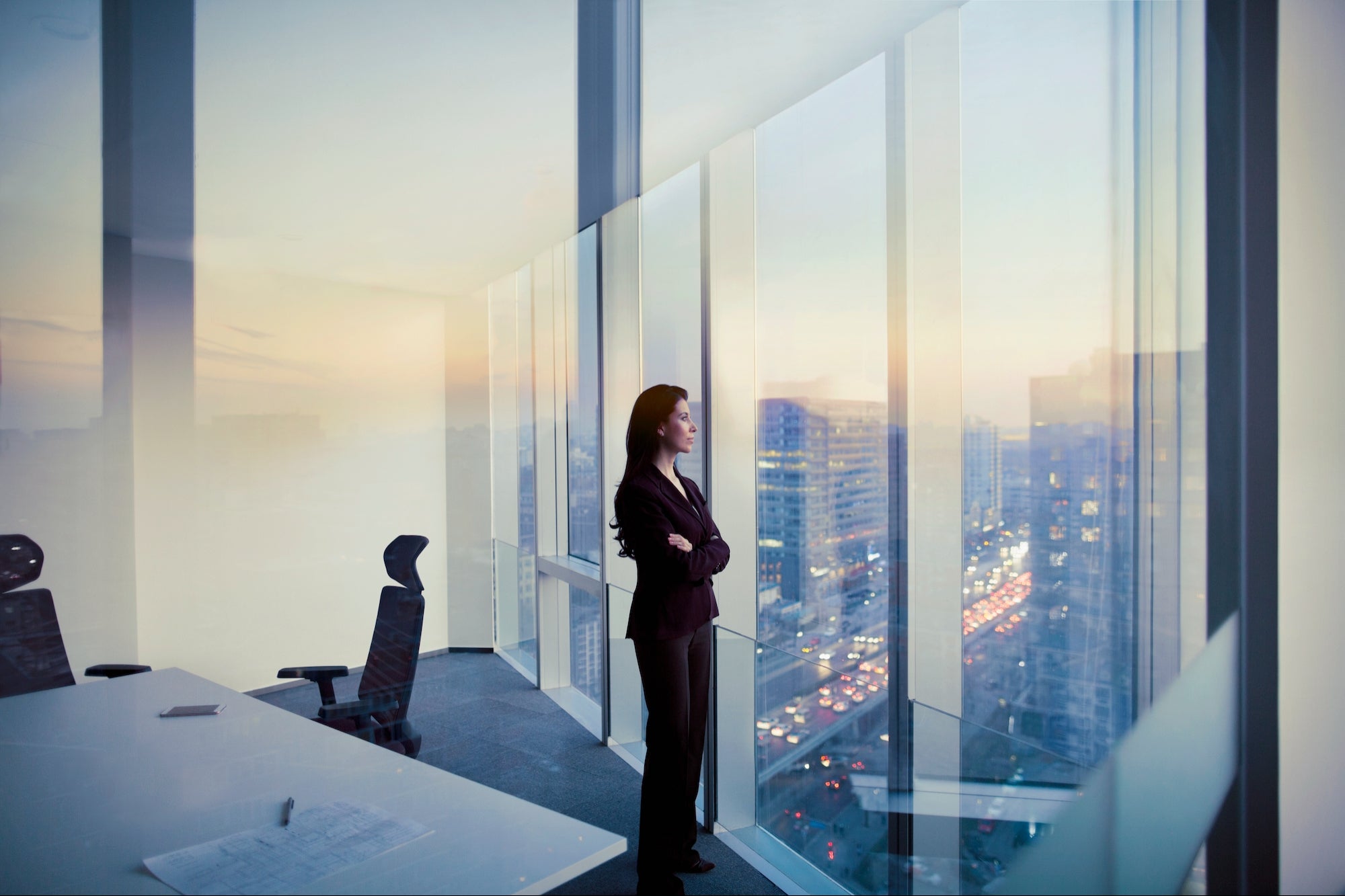 The Impact of 7 Female CEOs' School Performance on Their Career Trajectories