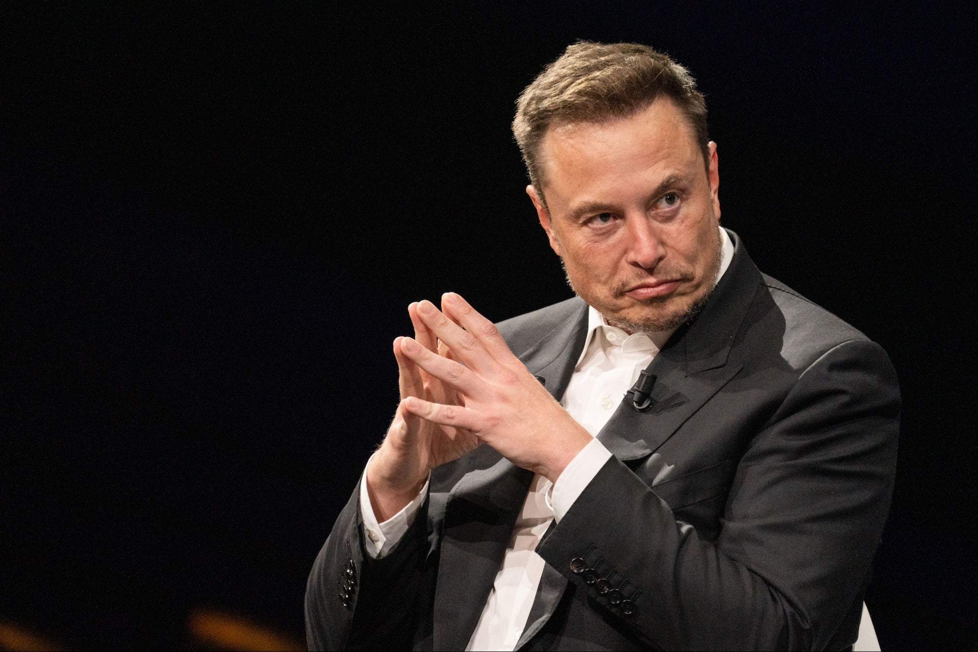 Elon Musk Announces New Anti-'Woke' Company for 'Understanding the Universe,' Appears to Only Have Men on Staff