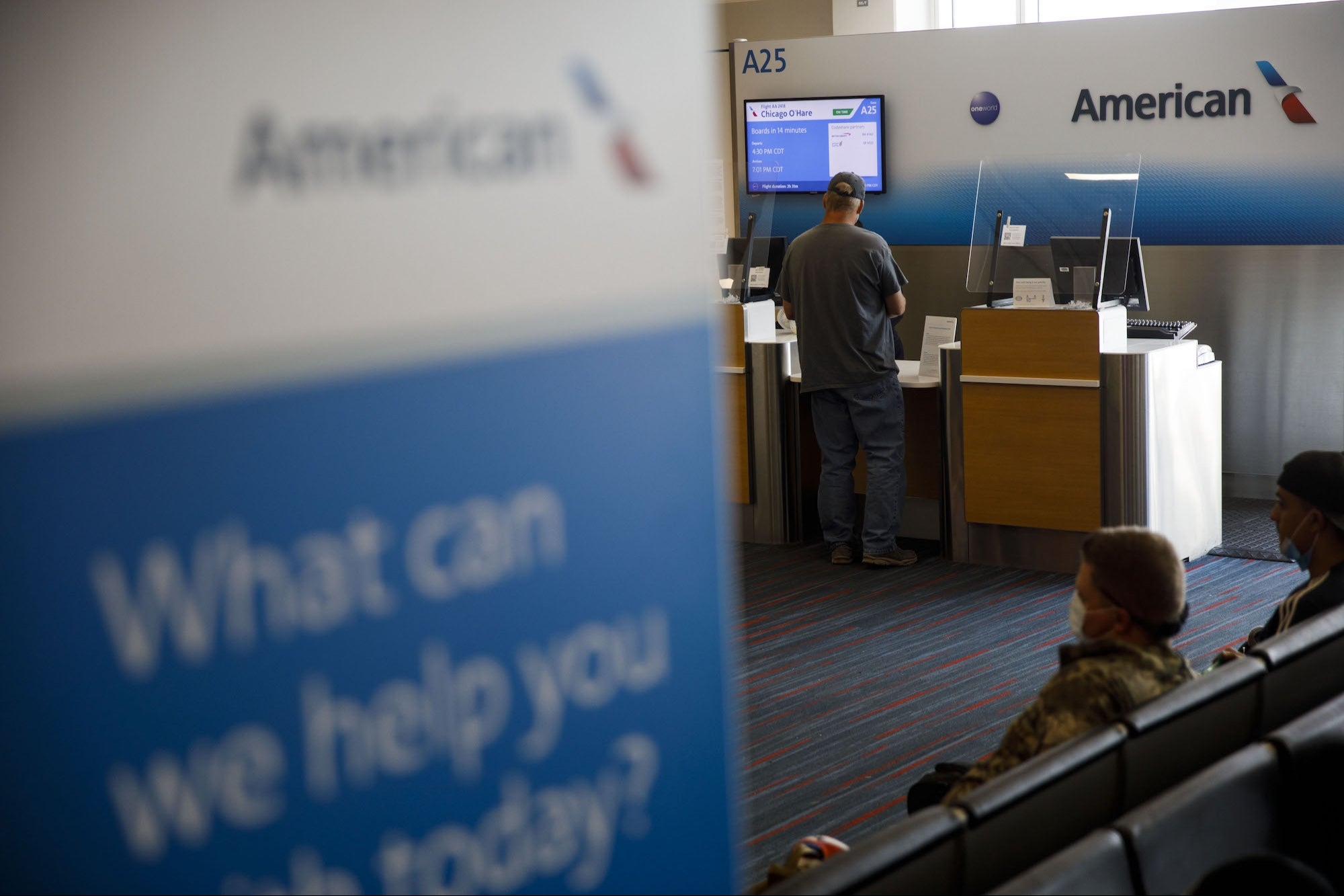 Teen Stranded in Florida After American Airlines Cancels His Ticket for Planning to Leave the Airport at Layover