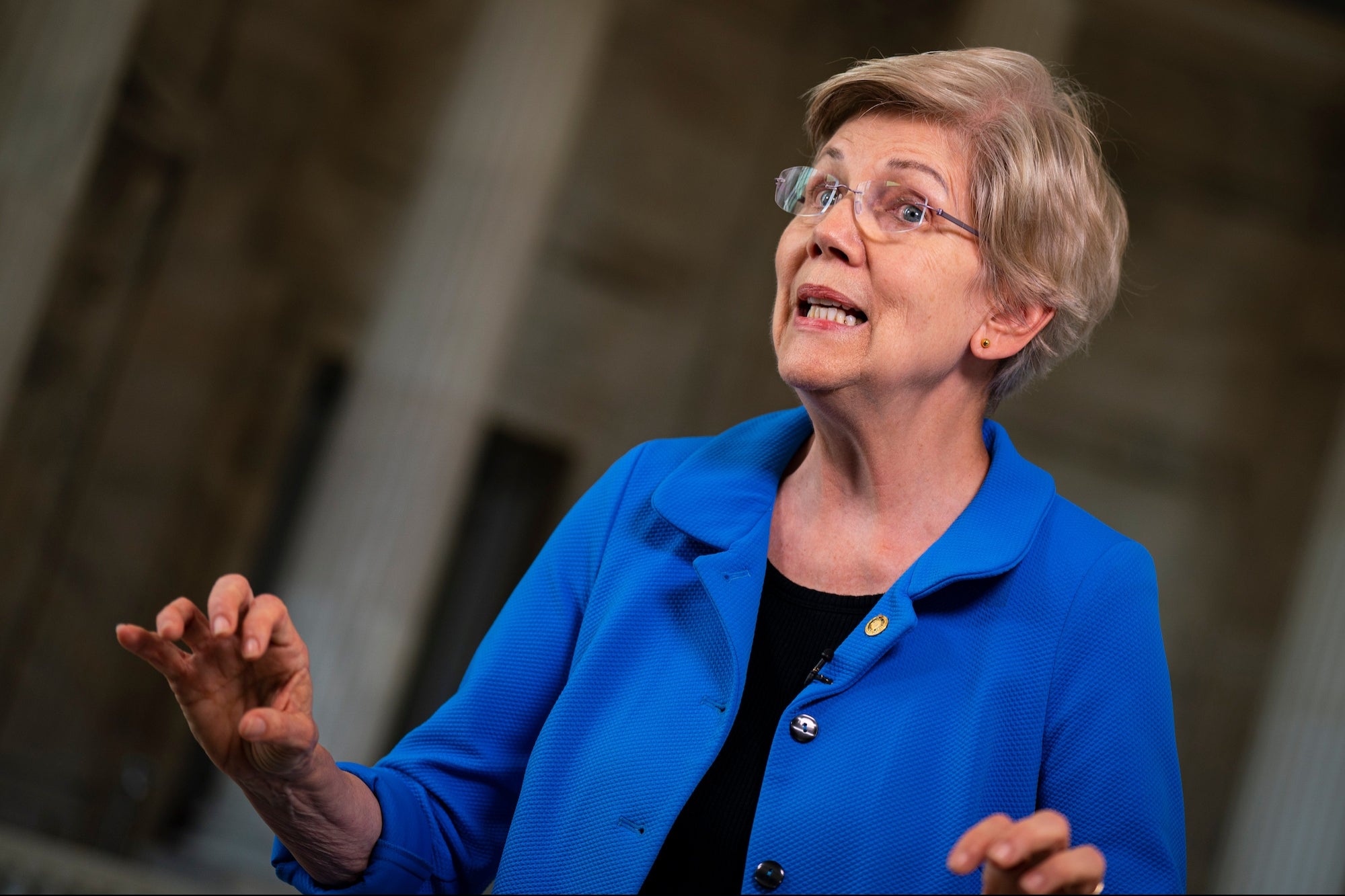 Sen. Elizabeth Warren Urges SEC to Investigate Elon Musk and Tesla, Reigniting Years-Long Feud