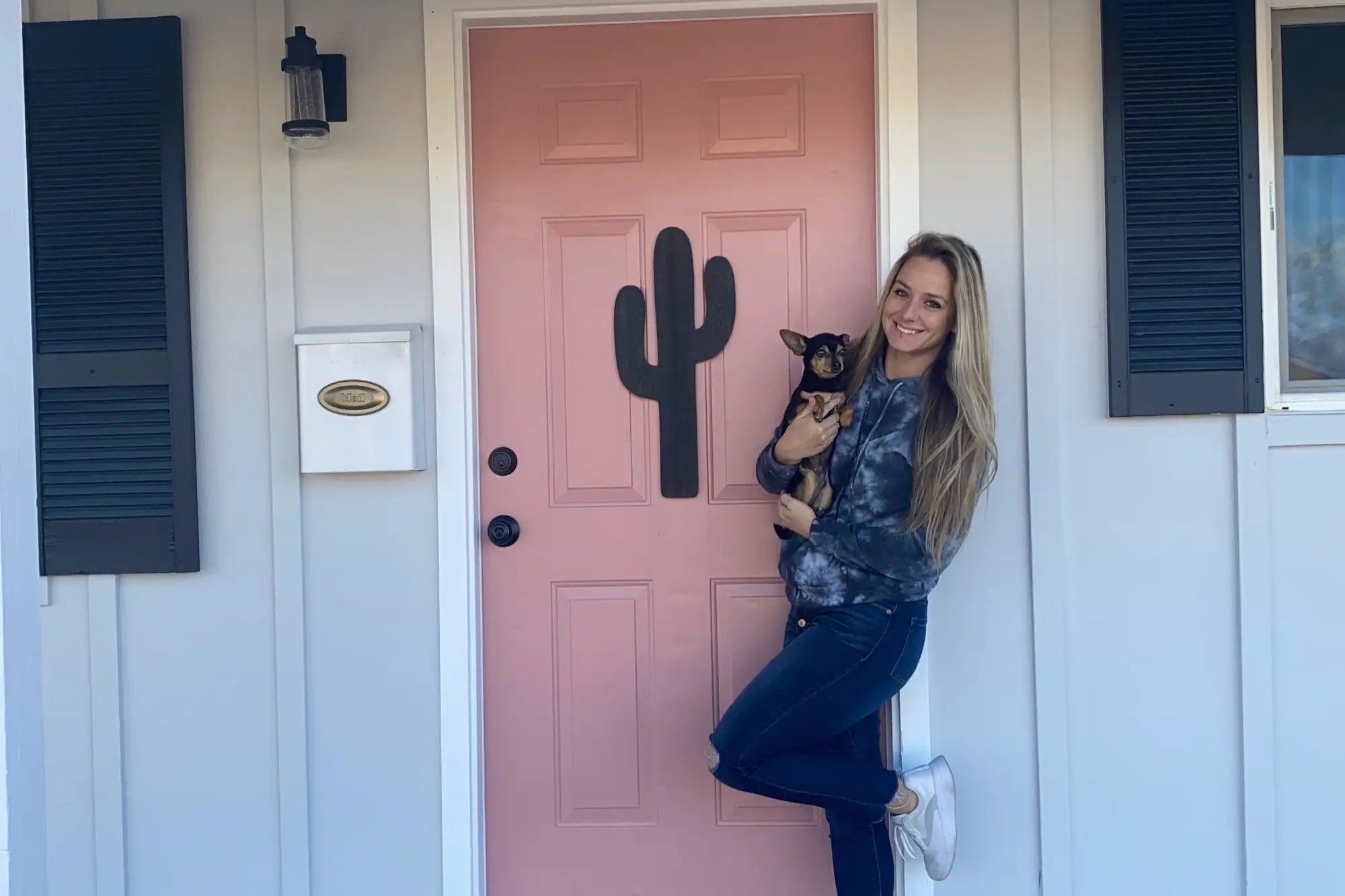 I Run a 'Barbie-ish' Airbnb in Arizona That Caters to Bachelorette Parties. My Pink Girly Decor Keeps It Booked Despite a Challenging Market.