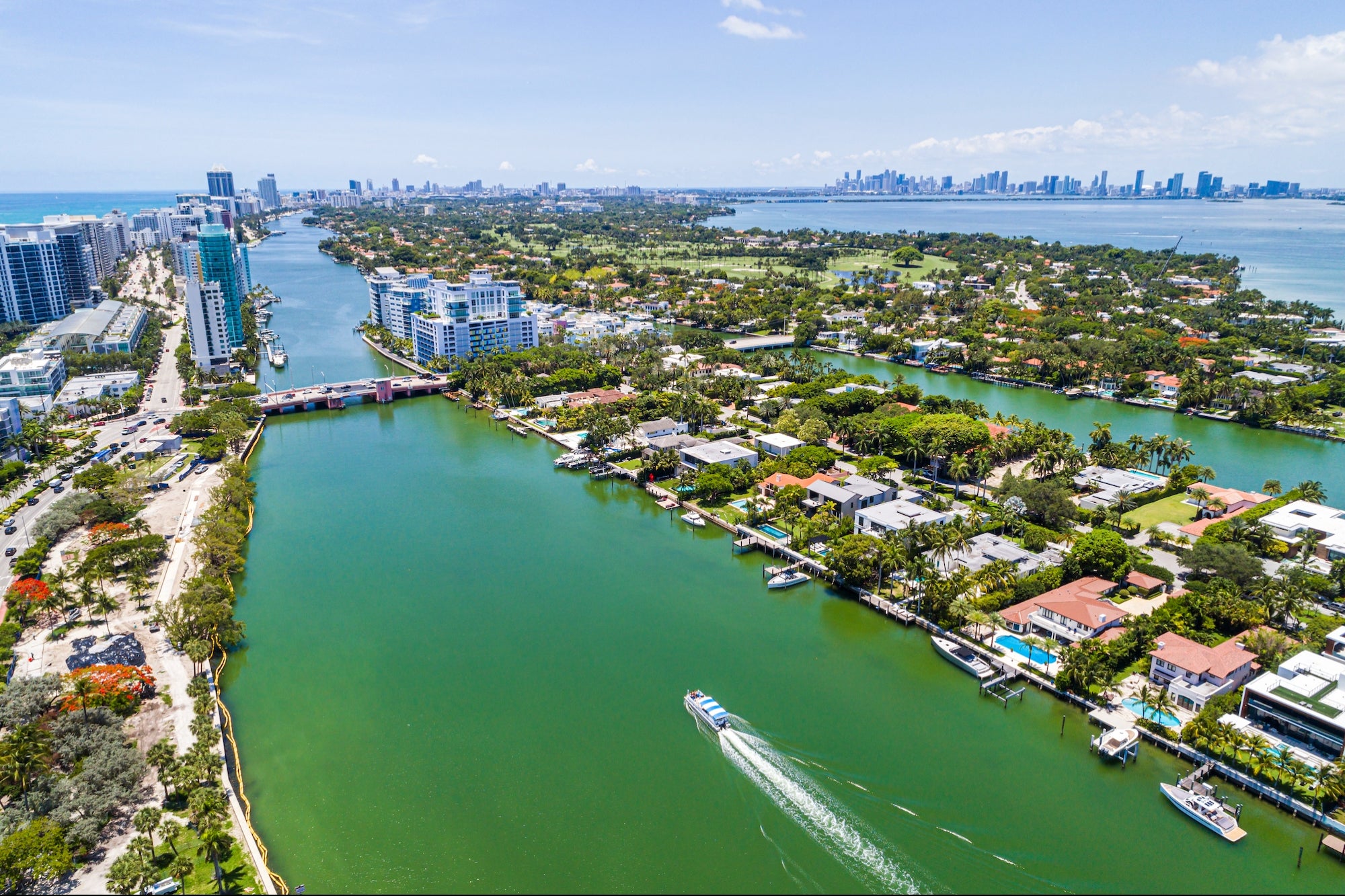 Report: Jeff Bezos Scoops Up $68 Million Estate in Lavish Florida Community