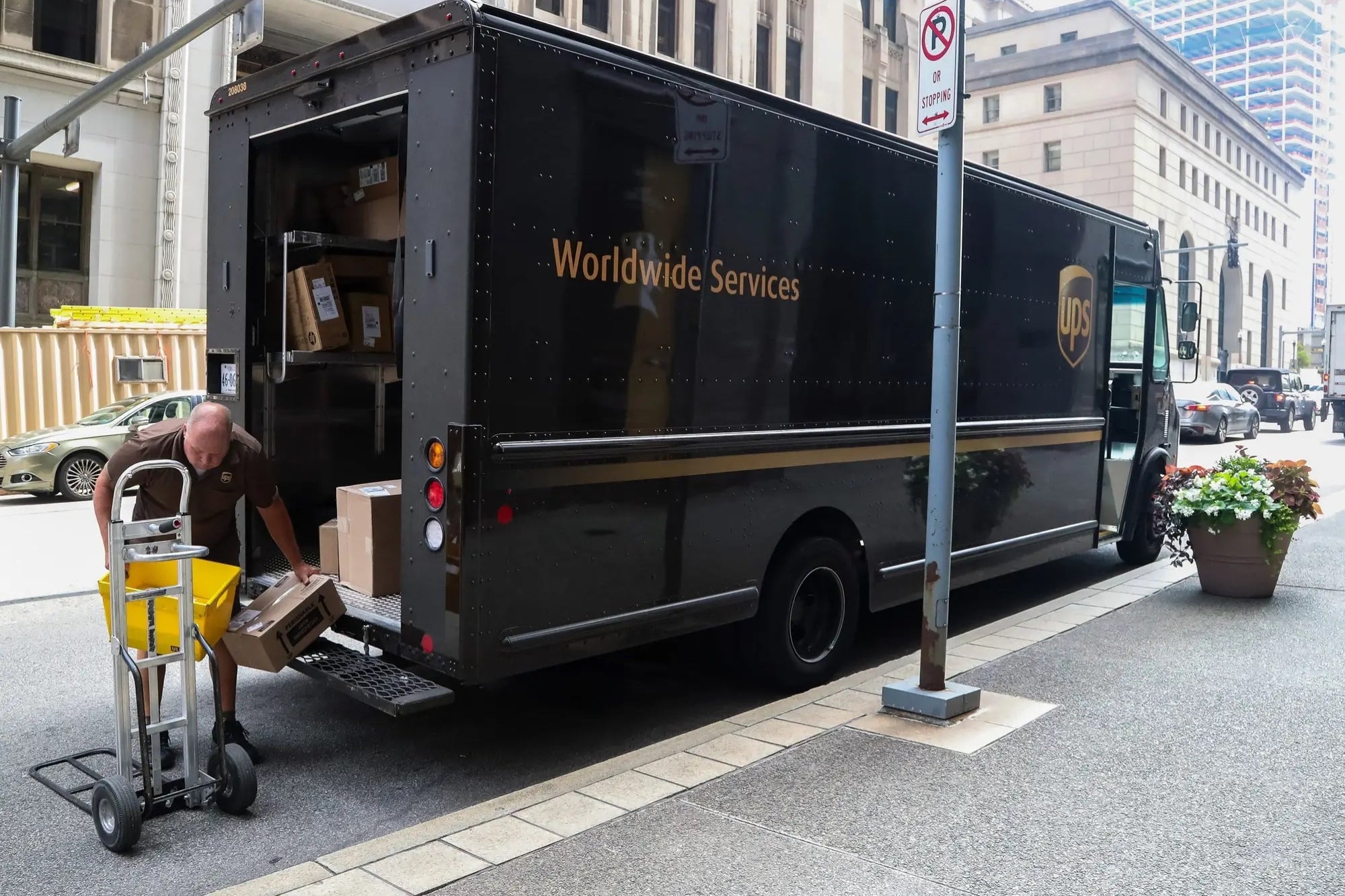 How to Become a UPS Driver — Which Now Pays $170,000 a Year When Including Benefits