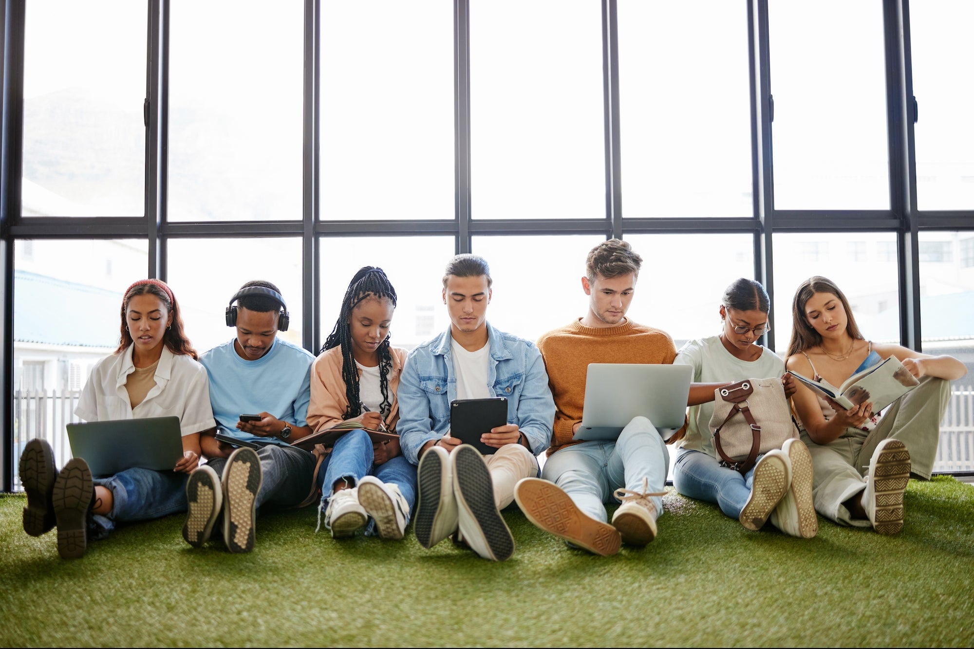 Using AI and Big Data to Create a Workplace that Appeals to Gen Z