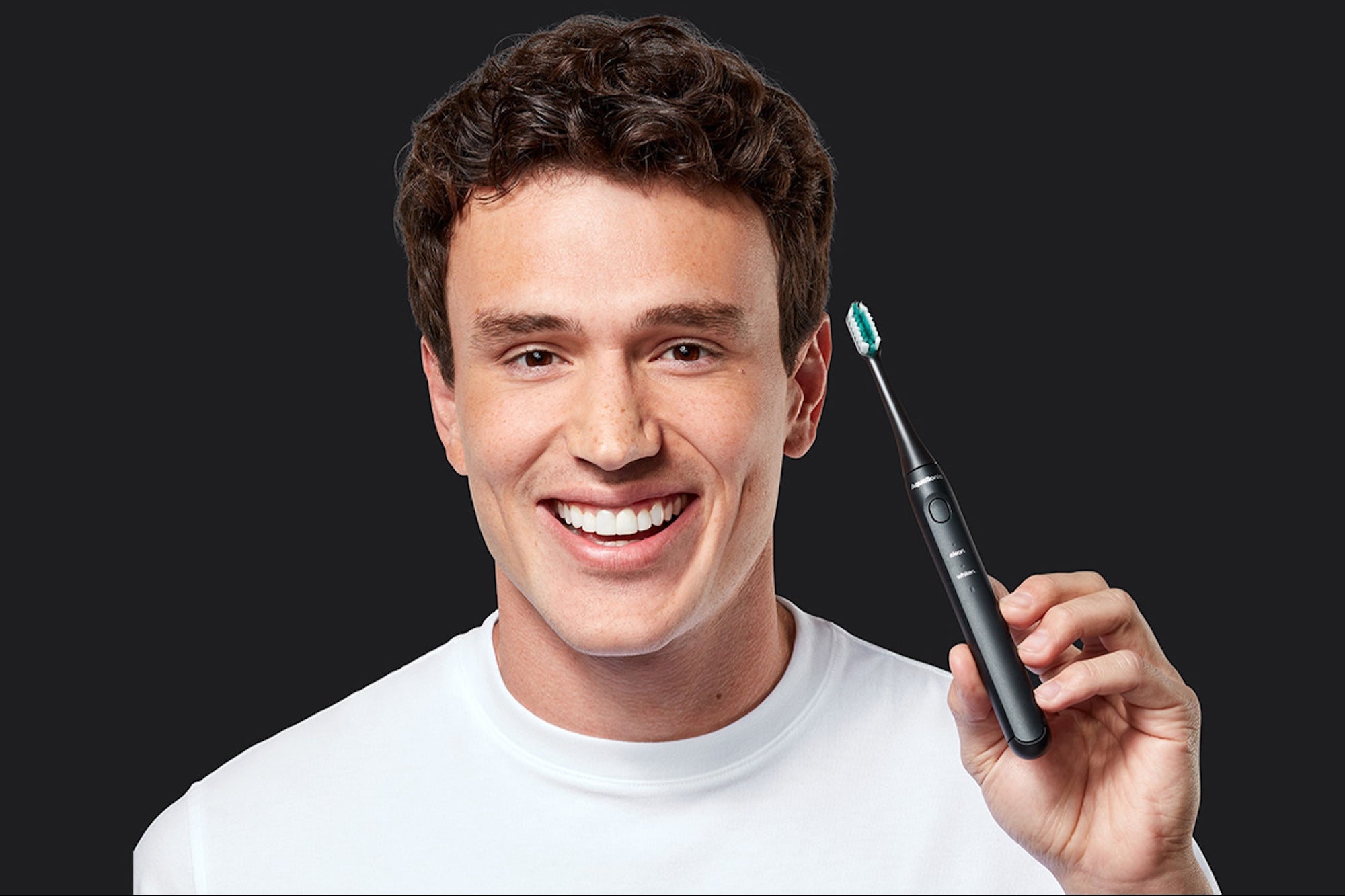 Healthy Smile: Get This Smart Toothbrush for Only $24.99