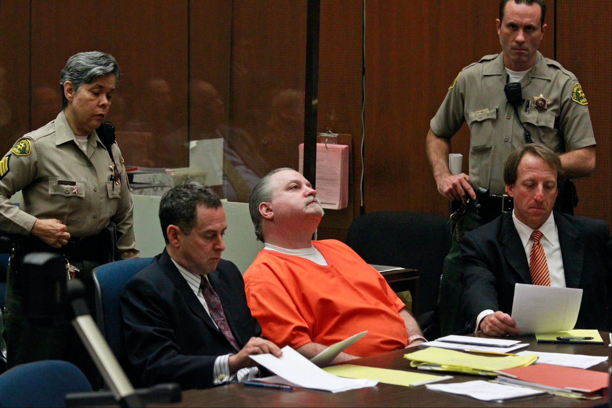 A Gold Coin Business Run by Married Couple Turns Deadly