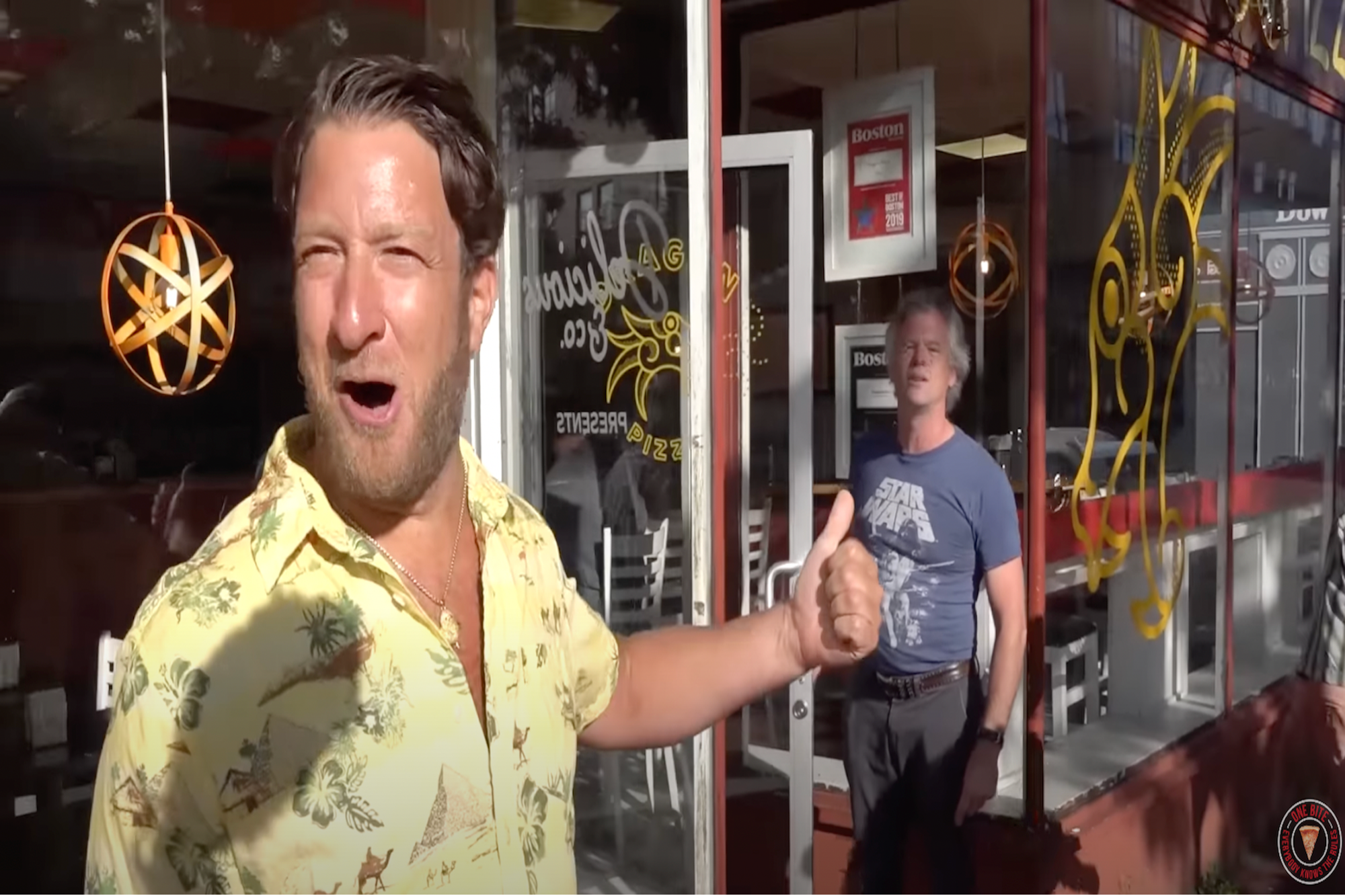 'I Don't Appreciate What You Do to Small Businesses': Pizza Shop Owner Goes Viral After Bad Barstool Review, Says Business Is Booming