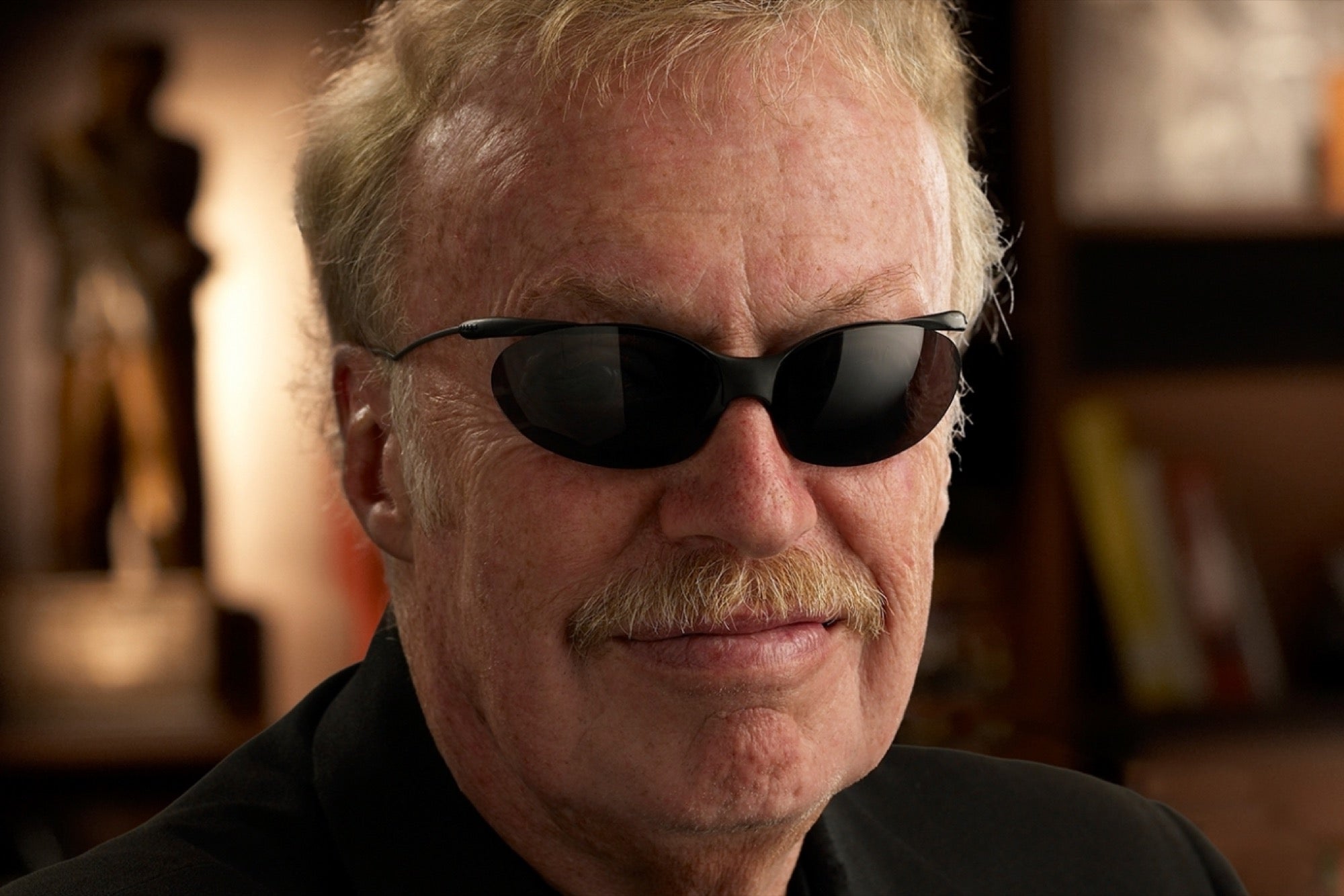 The Extraordinary Career of Nike Founder Phil Knight – Biography