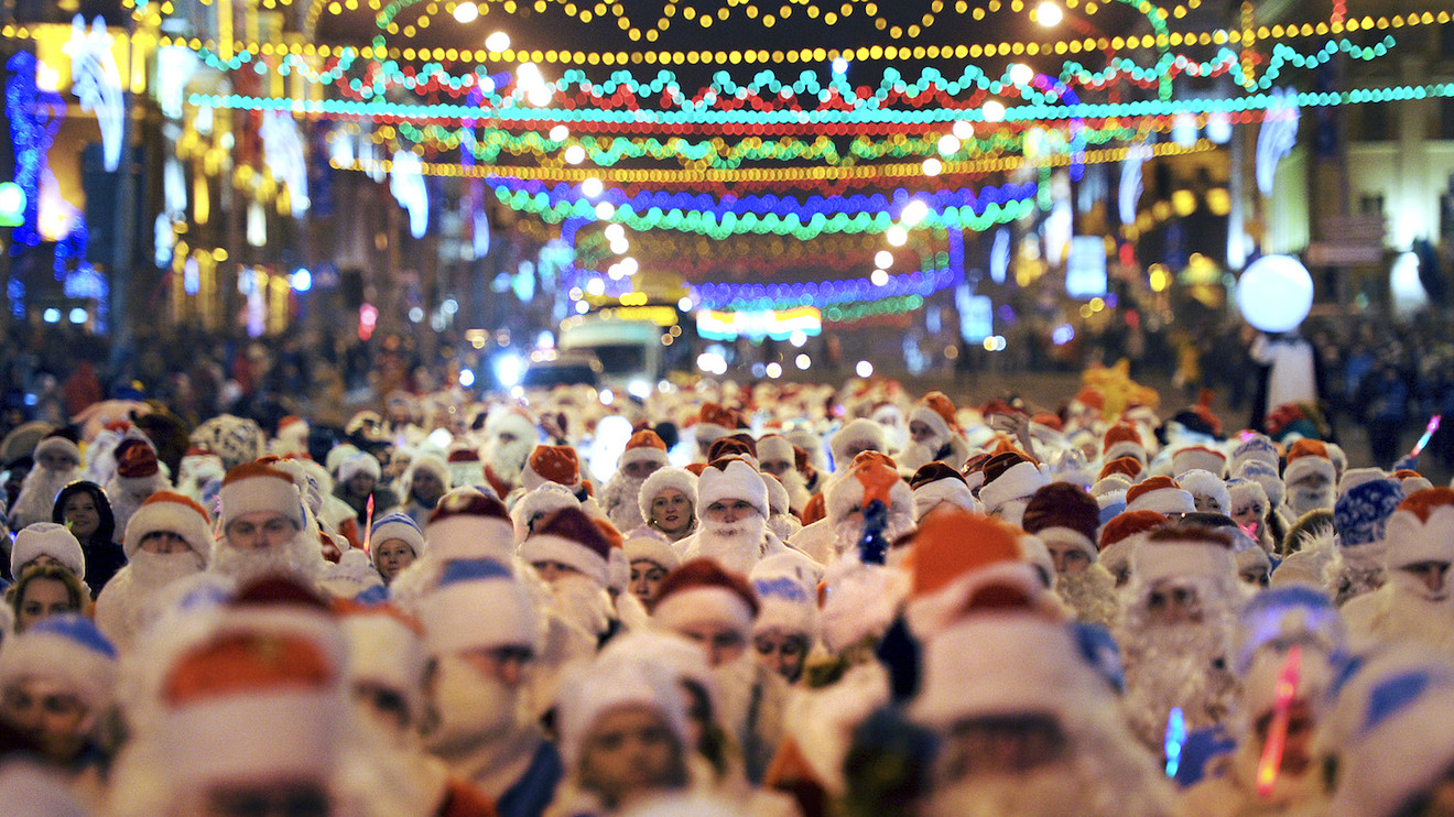 Grow: Your guide to how much to spend on holiday gifts