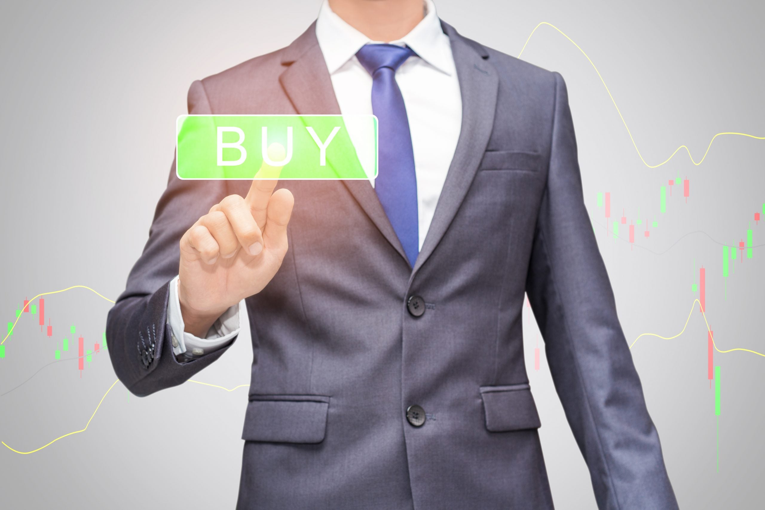 3 Insurance Stocks Worth Buying in May